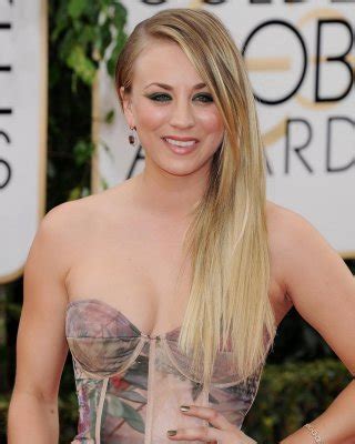 Kaley Cuoco Busty Wearing A Strapless Maxi Dress At The 71st Annual Golden Globe Porn Pictures