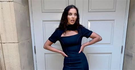 Coronation Street Babe Helen Flanagan Flashes Endless Legs In Racy Cut