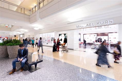 KINGS PLAZA SHOPPING CENTER - Updated January 2025 - 247 Photos & 286 Reviews - 5100 Kings Plz ...