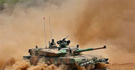 Mk 1a Arjun Battle Tank Weighs 68 Tonnes Features A 120mm Main Gun