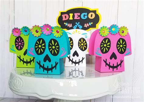 Themed Party Coco Candy Box - Living and Crafting