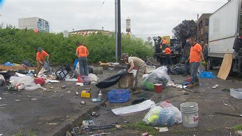 Portland homeless camps cleaned up despite pandemic | KATU