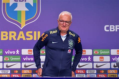 Apresentado como novo técnico Dorival Jr promete Seleção do povo