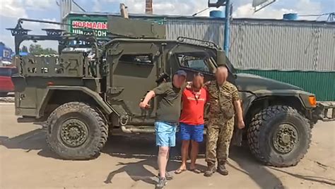 Ukraine Received Husky Tsv Armored Vehicles Militarnyi