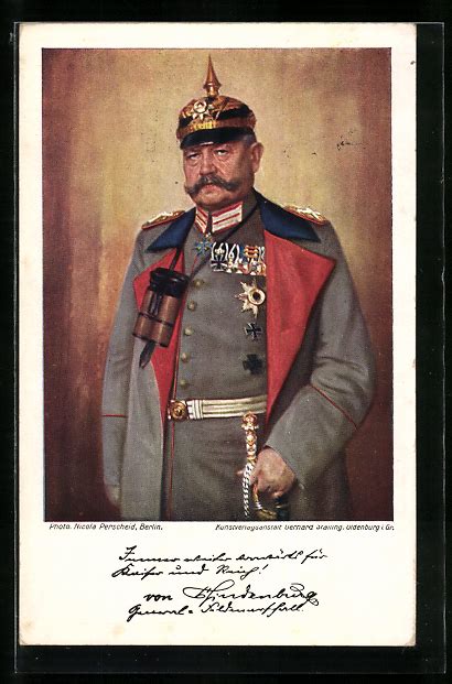 Ak Paul Von Hindenburg In Ordenbehangener Uniform Mit Pickelhaube Nr