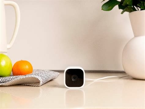 This compact security camera offers 1080p HD video & motion detection