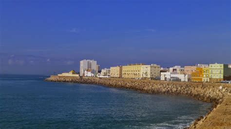 Travel and food: Cadiz - the oldest city in Spain