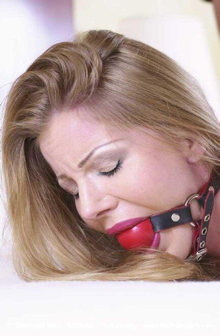 Amber Michaels Mix Ulynagaidak Amber Michaels Mix 0872 1425227708 Porn Pic