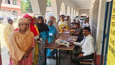 Lok Sabha Elections 2024 Phase 3 Voting Begins On 93 Seats Over 1300 Candidates In Fray