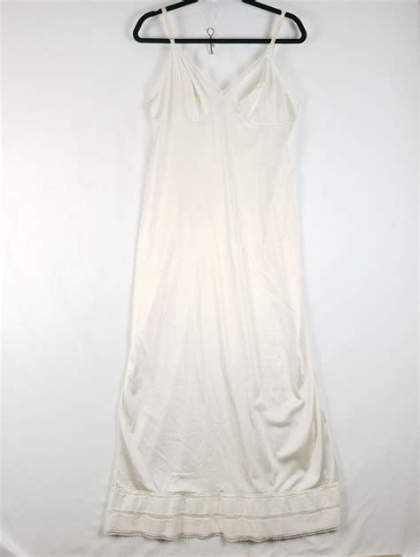 Vintage Kayser Nylon Full Slip Nightgown Lingerie Gem