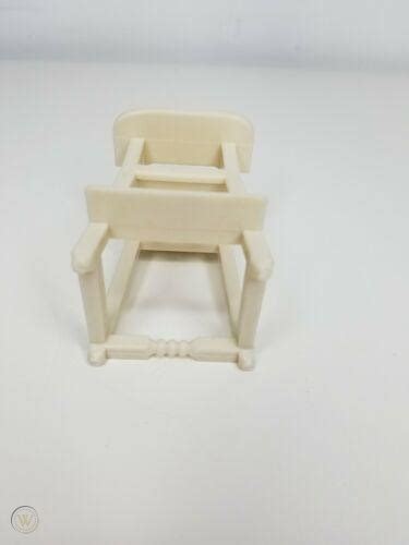 Vintage Meritus Rare Doll High Chair Fits Barbies Baby 1982 Furniture