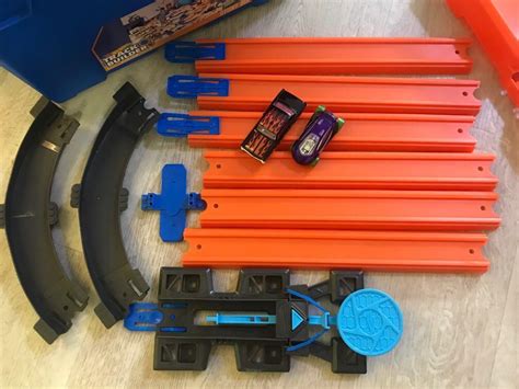 Hot Wheels Track Builder System Hobbies Toys Toys Games On Carousell