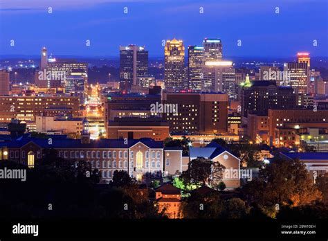 Birmingham skyline night hi-res stock photography and images - Alamy