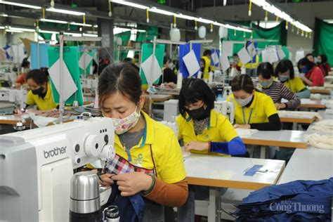 What Is The Competitive Advantage Of Vietnamese Textiles And Garments