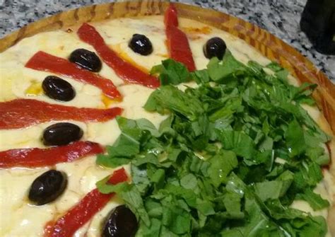 Pizza casera fácil y rica Receta de Maria Beatriz Perez- Cookpad