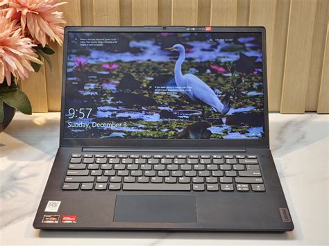 Lenovo V14 G2 ALC 82KC Ryzen 5 5500U 16GB RAM 512GB SSD 14 HD