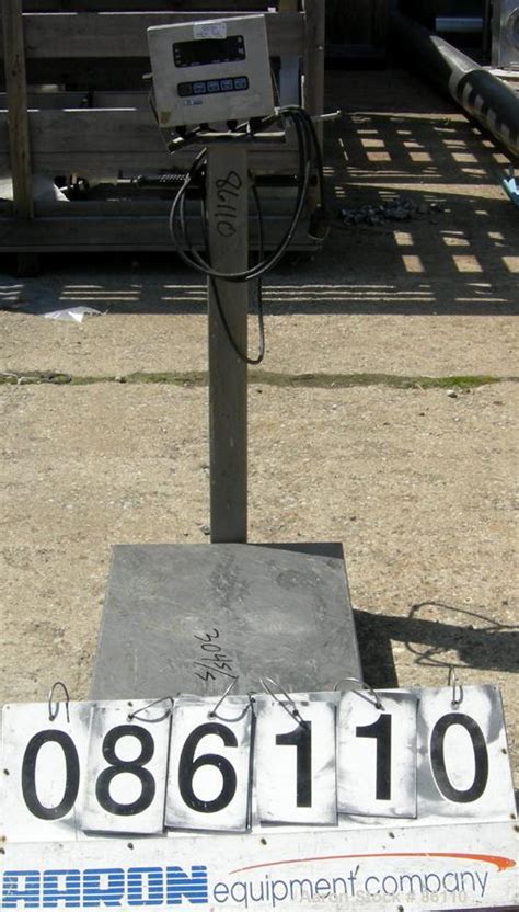 USED GSE Platform Scale 1000 Pound Capacity Mo