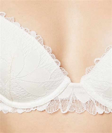 Bra No 2 Plunge Push Up Bra Epatante Ecru Etam