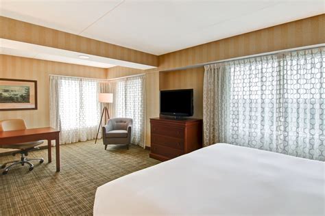 DoubleTree Fallsview Resort & Spa by Hilton - Niagara Falls Photo Gallery