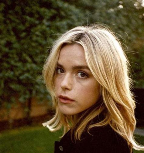Kiernan Shipka : r/KiernanShipkaleggyAss