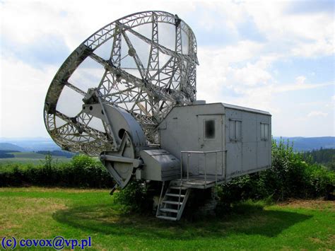 German Luftwaffe radar type FuMG 65 Würzburg Riese observatory radar