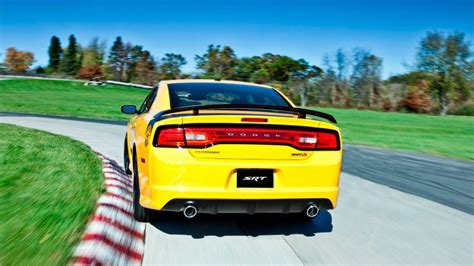 2012 Dodge Charger SRT8 Super Bee: 2011 Los Angeles Auto Show