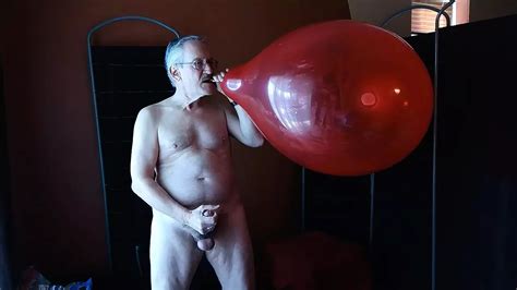 135 Big Messy Balloon Cum And Pop Gay Daddy Porn Feat Balloonbanger XHamster