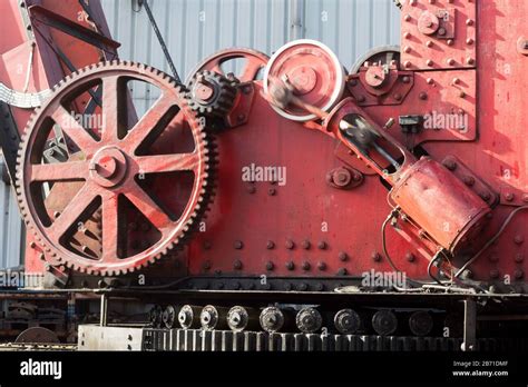 Steam Crane Hi Res Stock Photography And Images Alamy