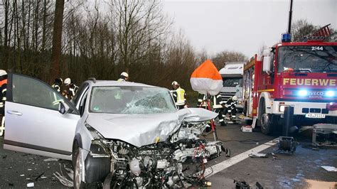 Fotos Unfall Auf B Zwischen Korbach Und Frankenberg