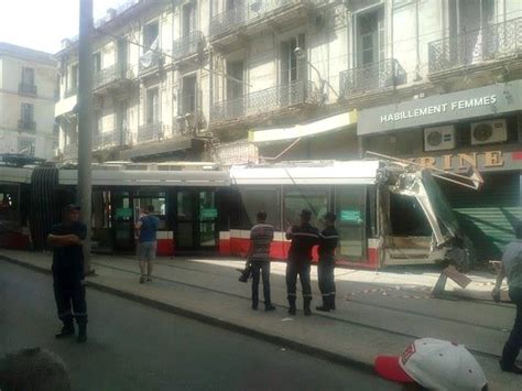 Mostaganem 4 Accidents De Tramway Depuis Sa Mise En Service El Watan Dz