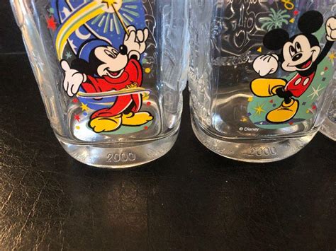 L89 Mcdonalds Disney Cups