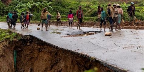 Madagascar Le Bilan S Alourdit Apr S Le Passage Du Cyclone Batsirai