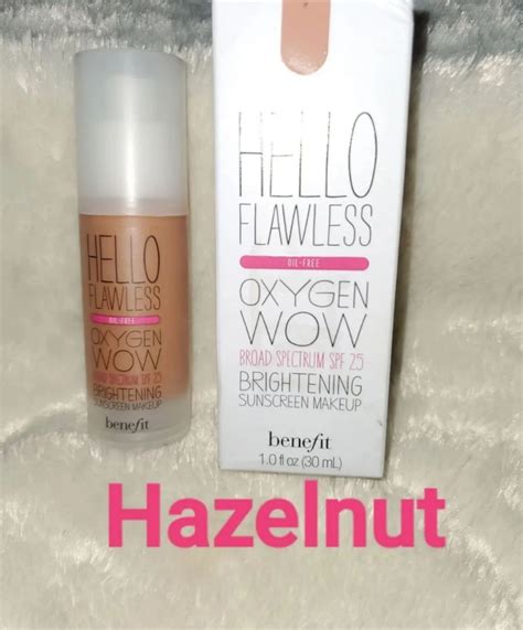 Hello Flawless Oxygen Wow Liquid Foundation Hazelnut This Is 100full The Box Has Some Imperf