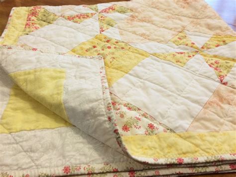 Fluffy Puppy Quilt Works: Flower Baby Quilt