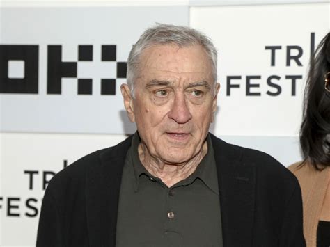 Robert De Niro, girlfriend Tiffany Chen look tired after welcoming baby