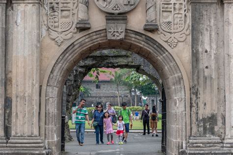 Walking Tour Of Intramuros Philippines