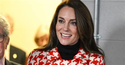 Kate Middleton enceinte de son 4ème enfant et trahie par son look Ce