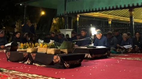 Mengenal Sederet Prosesi Wajib Sebelum Mubeng Beteng Keraton Yogyakarta