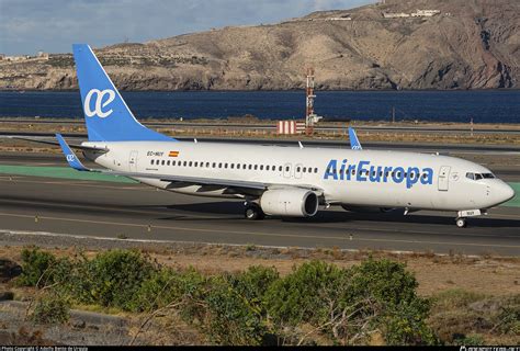 EC NUY Air Europa Boeing 737 8GP WL Photo by Adolfo Bento de Urquía