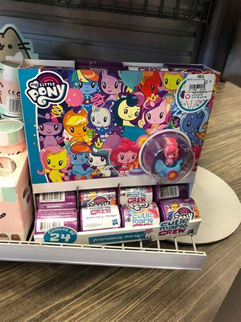 Store Finds Ornaments Colored Vinyl Olders Sets And Much More Mlp Merch