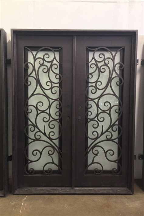 Milan Double Iron Doors 61 X 81 Right Hand In Swing