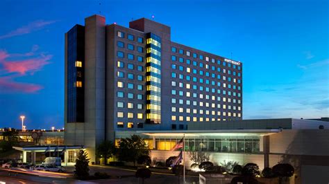 Relax at Our Pittsburgh Airport Hotel | Hyatt Regency Pittsburgh Airport