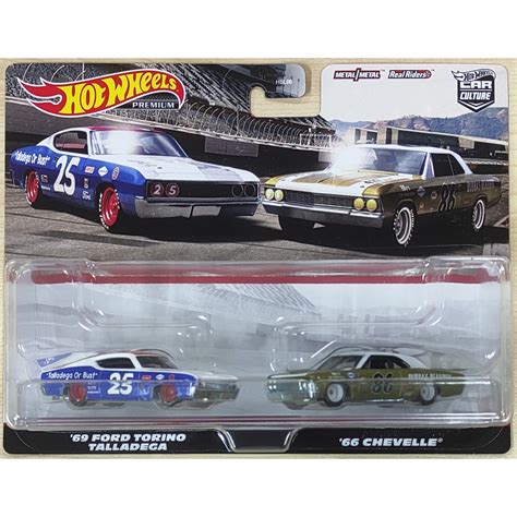 Hot Wheels Premium Car Culture 2 Pack Classic Stock Cars HW Twin 69 1969 Ford Torino Talladega