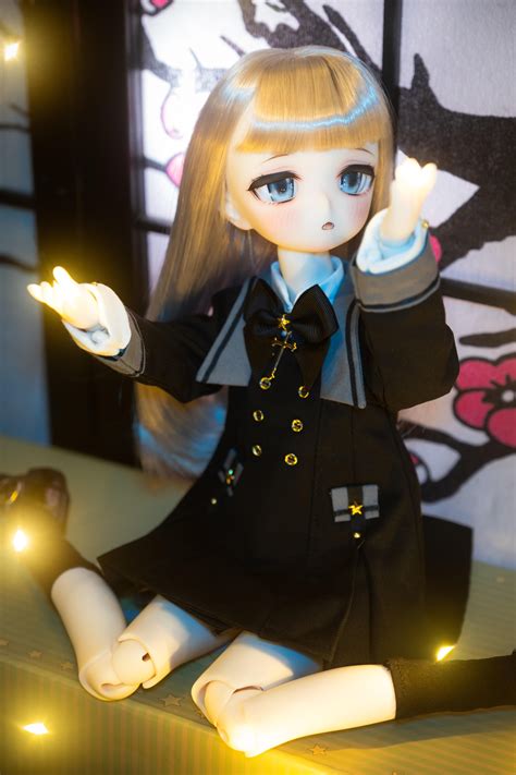 New here : r/BJD