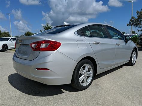 Pre Owned Chevrolet Cruze Lt Fwd Dr Car