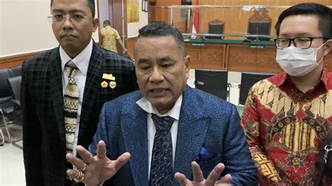 Hotman Paris Sumringah Semua Saksi Sidang Kali Ini Menguntungkan Teddy