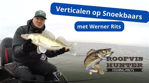 Verticalen Op Snoekbaars Met Roofvis Hunter Youtube