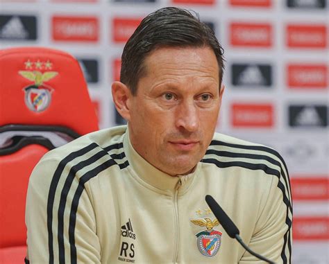 Roger Schmidt assume que Benfica tem calendário mais difícil do que FC