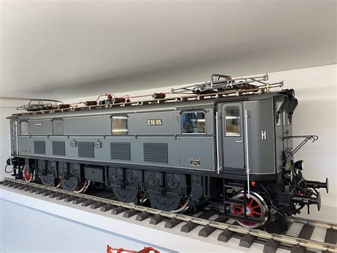 KM 1 Spur 1 E-Lok E16 BR116 E 16 | modelleisenbahn24