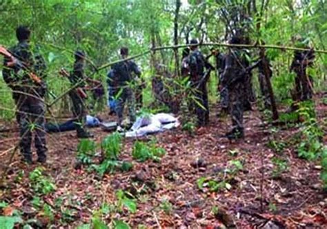 Two Stf Jawans Two Maoists Killed In Encounter In Bijapur India Tv